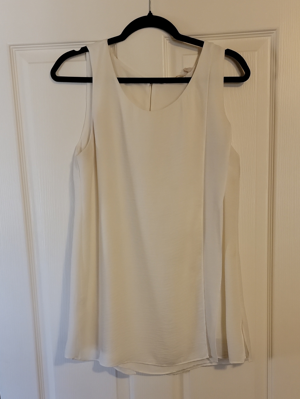 Soft Surroundings Ivory Sleeveless Tunic Top